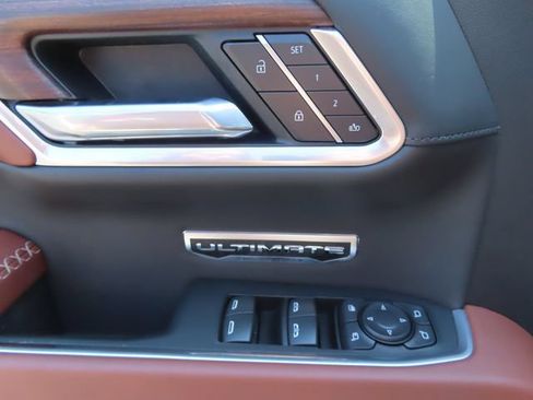Certified 2026 GMC Sierra 1500 Denali Ultimate AWD/4WD image 13