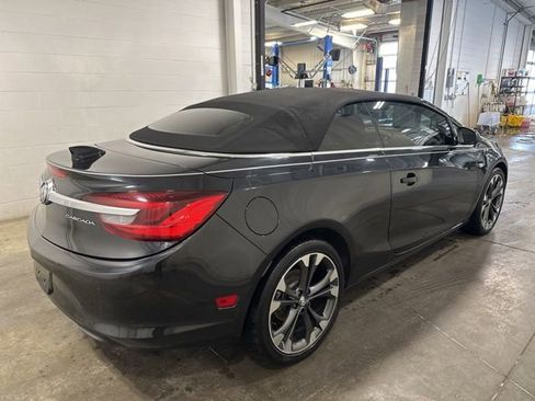Used 2016 Buick Cascada Premium image 4