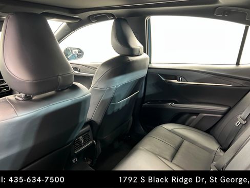 Used 2025 Toyota Camry XSE w/ Premium Package image 19