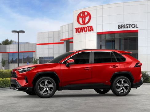 New 2025 Toyota RAV4 SE image 18