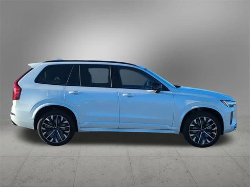 New 2026 Volvo XC90 B6 Ultra w/ Protection Package Premier image 7