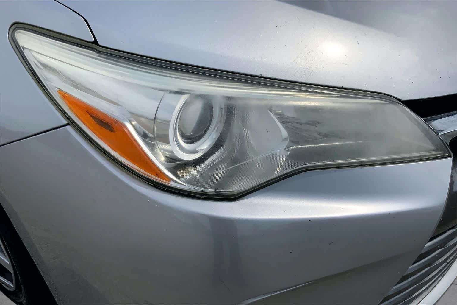 Used 2015 Toyota Camry LE FWD image 27