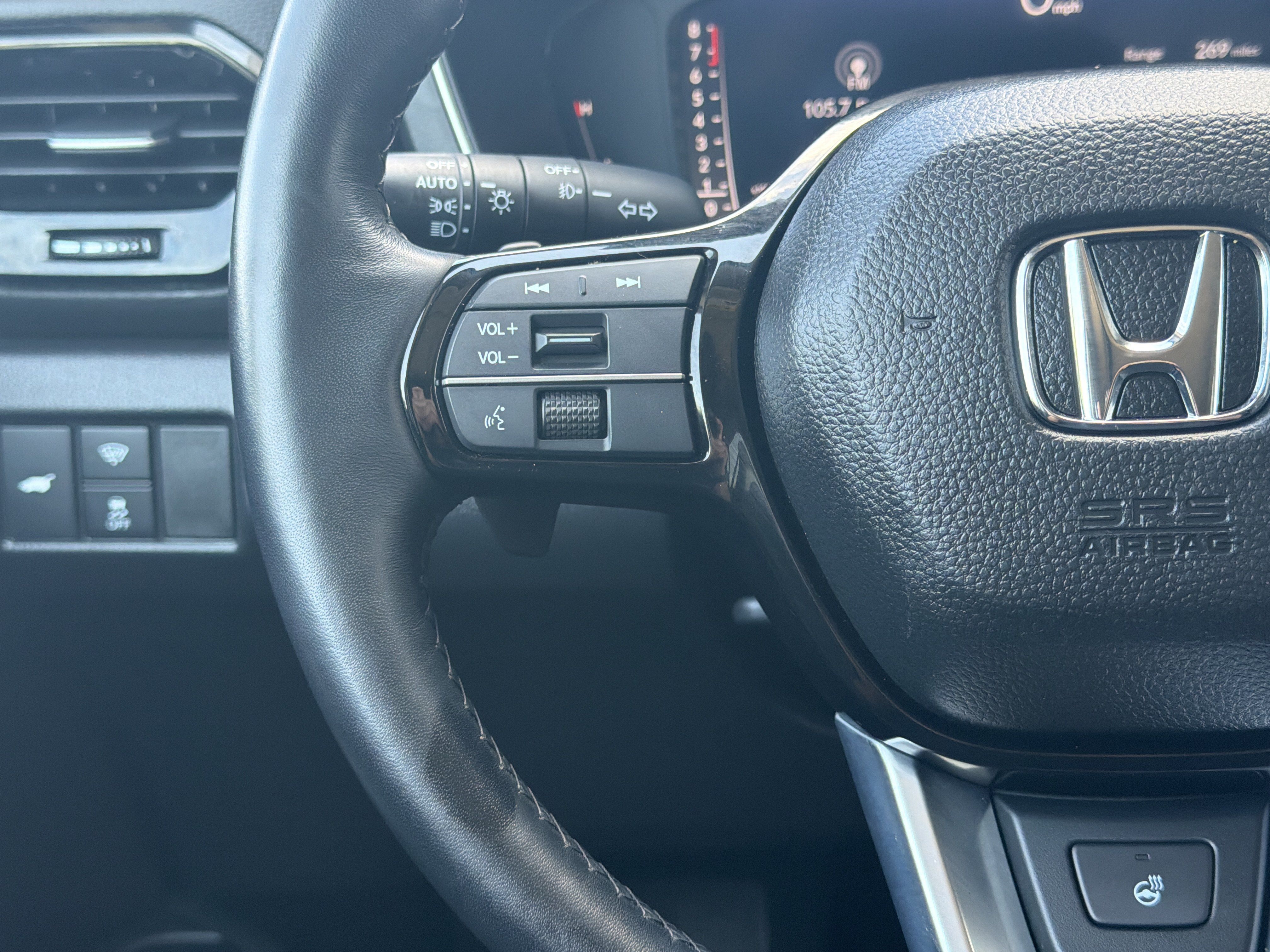 Used 2024 Honda Pilot Elite image 18
