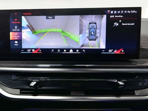 Used 2025 BMW X5 sDrive40i w/ M Sport Package image 15