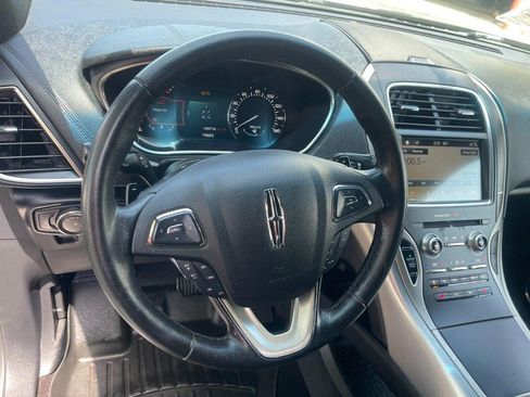 Used 2016 Lincoln MKX Premiere FWD image 20