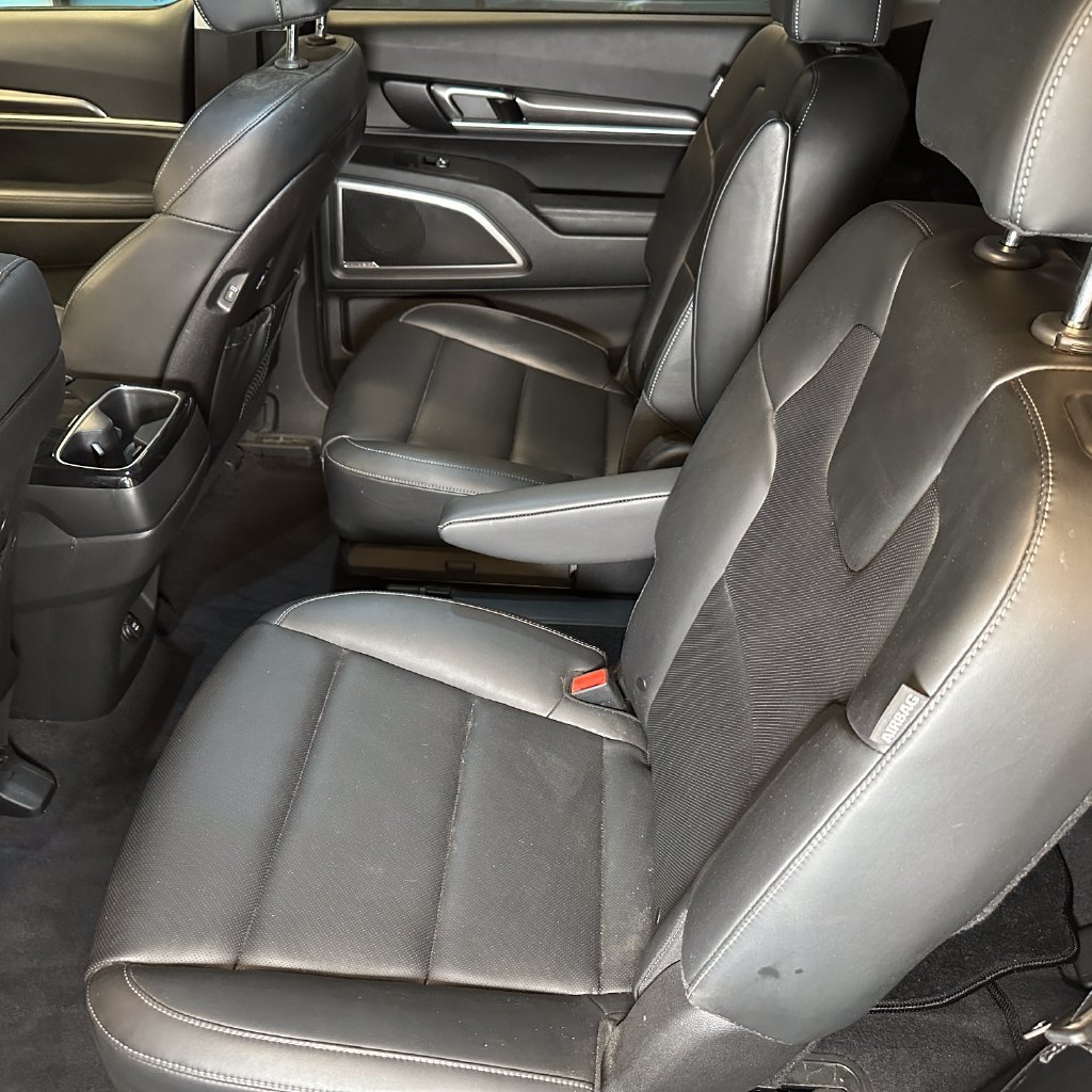 Used 2025 Kia Telluride S AWD/4WD image 21