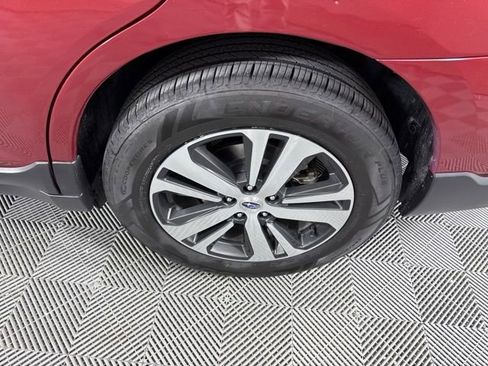 Used 2019 Subaru Outback 2.5i Limited image 12