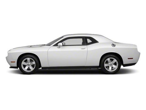 Used 2012 Dodge Challenger SXT RWD image 6
