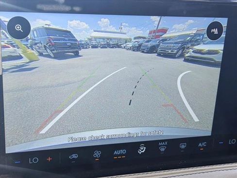 Used 2023 Lincoln Corsair Reserve FWD image 14
