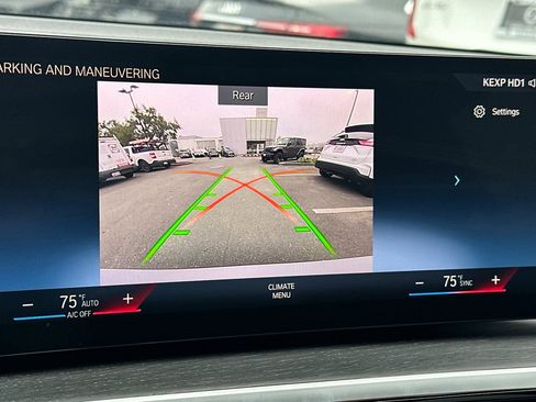 Used 2023 BMW 330e 330e iPerformance image 21