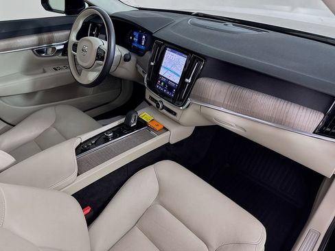 Used 2023 Volvo S90 B6 Plus w/ Protection Package Premier AWD/4WD image 39