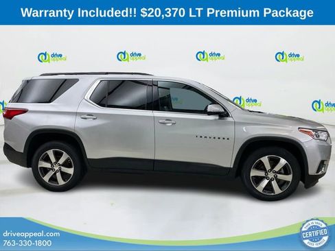 Used 2019 Chevrolet Traverse LT w/ LT Premium Package AWD/4WD image 4