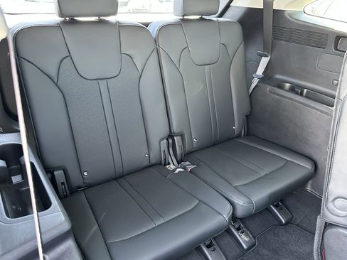 Used 2023 Kia Sorento EX FWD image 21