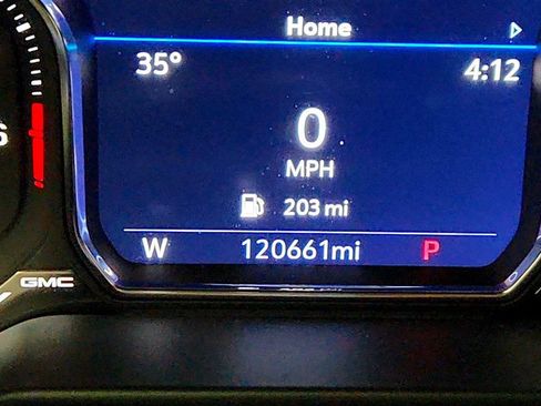 Used 2021 GMC Yukon SLT w/ SLT Premium Package RWD image 16