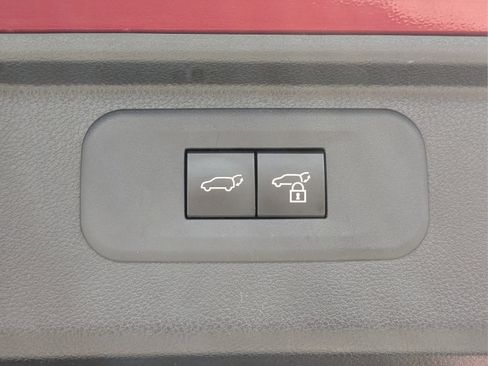 Used 2024 Toyota Grand Highlander AWD image 12
