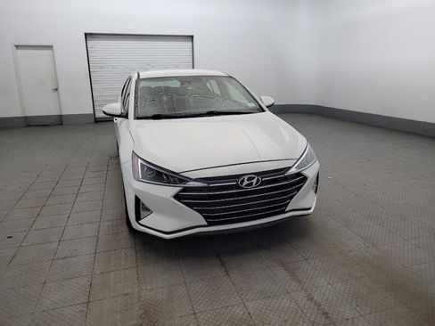 Used 2020 Hyundai Elantra SEL w/ Cargo Package (C1) FWD image 14