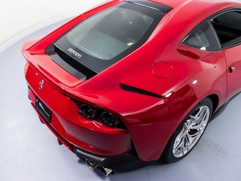 Certified 2018 Ferrari 812 Superfast image 20