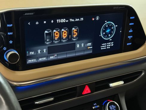 Used 2022 Hyundai Sonata Limited FWD image 52