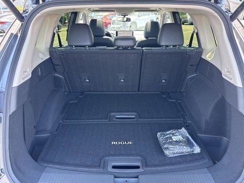 New 2026 Nissan Rogue Platinum AWD/4WD image 19