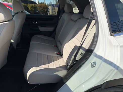 Used 2024 Honda CR-V EX-L image 8