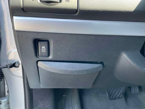 Used 2012 Nissan Sentra 2.0 FWD image 17