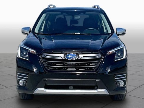 Used 2023 Subaru Forester Touring AWD/4WD image 3