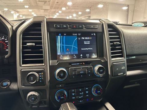 Used 2018 Ford F150 Raptor w/ Equipment Group 802A Luxury image 25