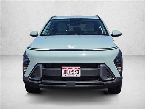 Used 2024 Hyundai Kona SEL AWD/4WD image 2