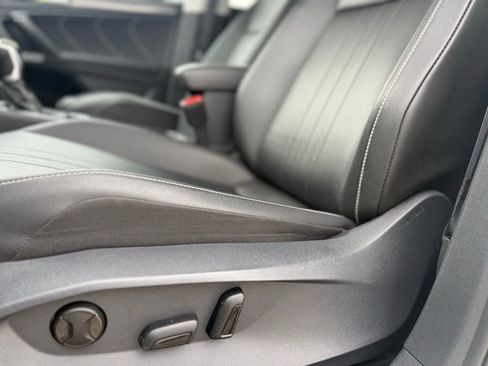 Used 2024 Volkswagen Tiguan Wolfsburg Edition image 9