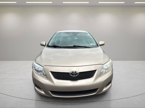 Used 2010 Toyota Corolla image 2