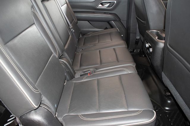 Used 2021 GMC Yukon XL SLT w/ SLT Luxury Plus Package RWD image 12