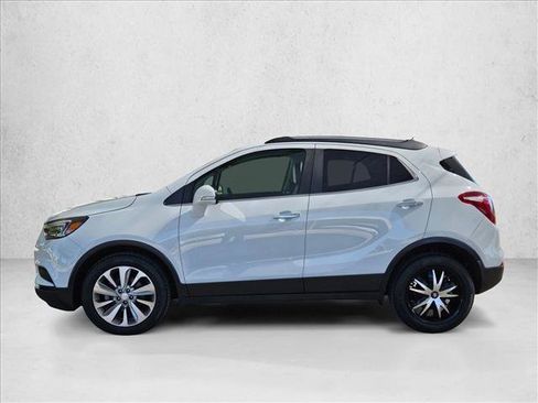 Used 2019 Buick Encore Preferred image 9