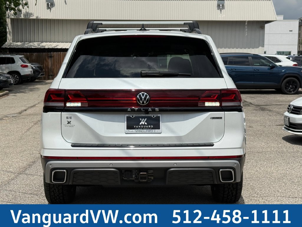 New 2026 Volkswagen Atlas Peak Edition AWD/4WD image 6