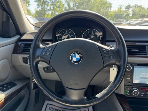 Used 2011 BMW 328i xDrive Sedan w/ Premium Pkg AWD/4WD image 19
