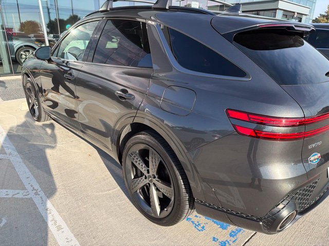 Used 2024 Genesis GV70 3.5T Sport w/ Sport Prestige Package AWD/4WD image 3