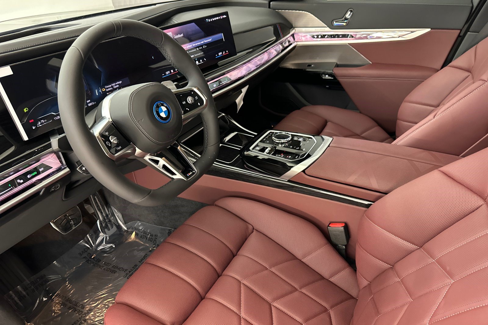 New 2026 BMW 750e xDrive w/ Premium Package AWD/4WD image 4
