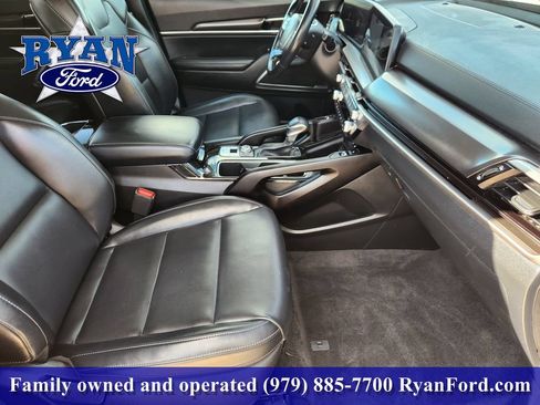 Used 2025 Kia Telluride S AWD/4WD image 10