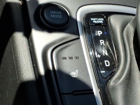 Used 2018 Hyundai Kona Limited AWD/4WD image 19