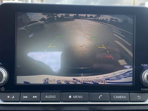 Used 2024 Nissan Altima 2.5 SV FWD image 22