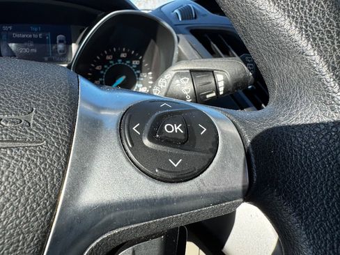 Used 2014 Ford Escape SE image 25