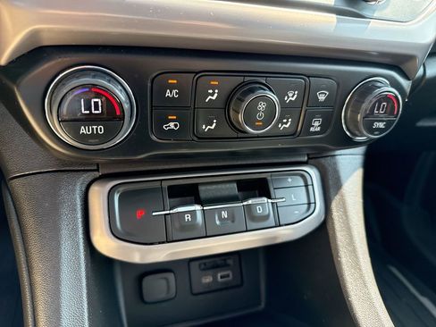 Certified 2023 GMC Acadia AT4 w/ Technology Package image 19