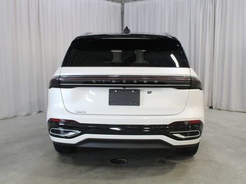 New 2026 Lincoln Nautilus Reserve AWD/4WD image 27