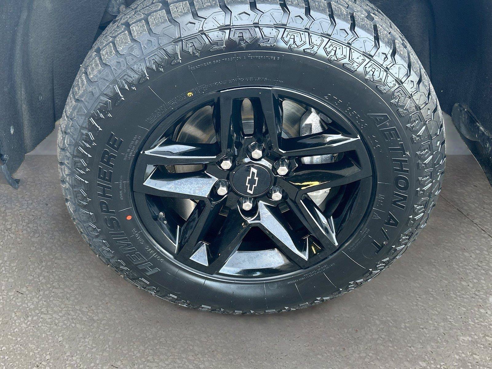 Used 2021 Chevrolet Silverado 1500 Custom Trail Boss w/ LPO, Dark Essentials Package AWD/4WD image 39