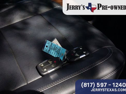 Used 2021 GMC Sierra 1500 SLT image 27