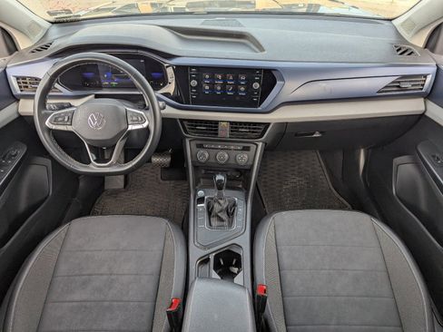 Used 2022 Volkswagen Taos SE image 15