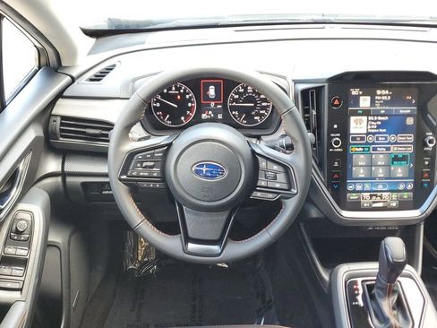Used 2025 Subaru Crosstrek 2.5i Limited image 7