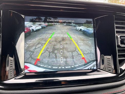 Used 2023 Dodge Durango GT image 12