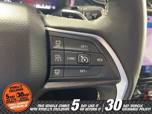 Used 2024 Jeep Grand Cherokee L Limited w/ Luxury Tech Group II AWD/4WD image 26