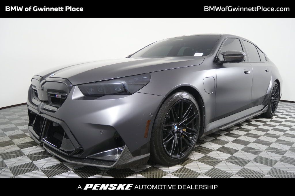 Used 2025 BMW M5 w/ Carbon Package AWD/4WD image 1