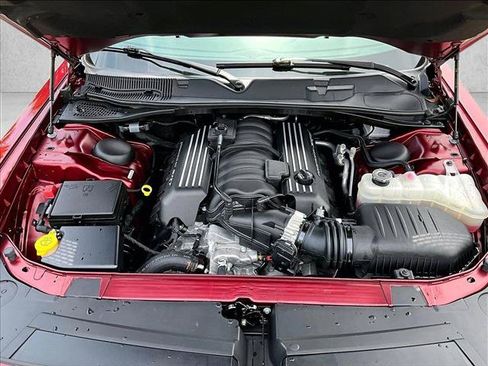 Used 2022 Dodge Challenger R/T Scat Pack RWD image 11
